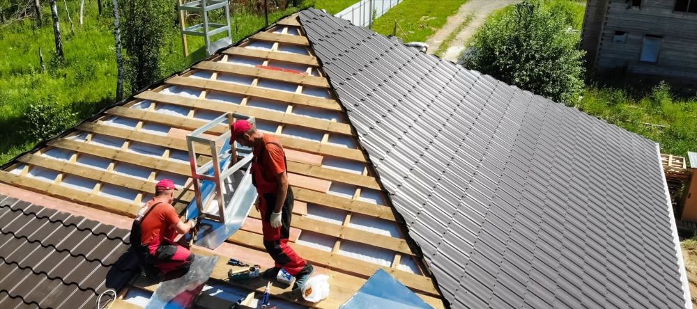 GNU Construction Roof Installation